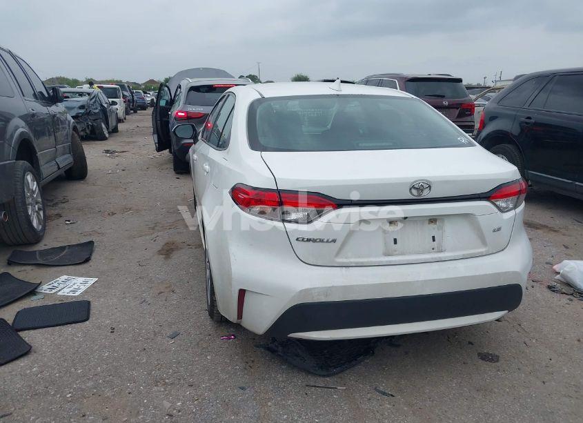 Photo 3 of 2021 Toyota Corolla LE (VIN 5YFEPMAE5MP224024)