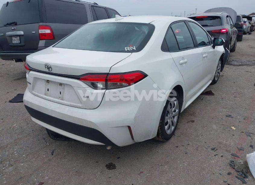 Photo 4 of 2021 Toyota Corolla LE (VIN 5YFEPMAE5MP224024)