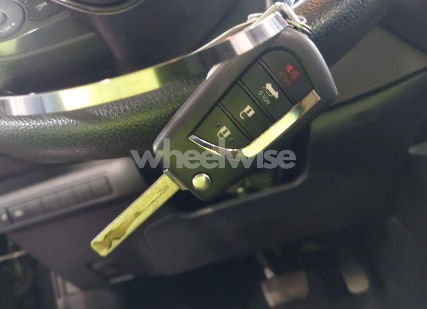 Photo 11 of 2021 Toyota Corolla LE (VIN 5YFEPMAE5MP238182)