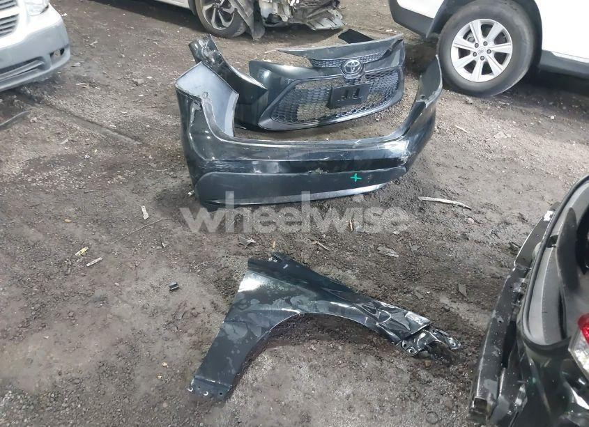 Photo 12 of 2021 Toyota Corolla LE (VIN 5YFEPMAE5MP238182)