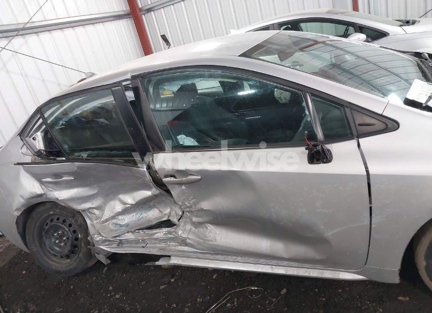 Photo 13 of 2021 Toyota Corolla LE (VIN 5YFEPMAE5MP248355)