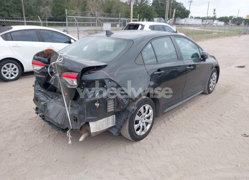 Photo 4 of 2021 Toyota Corolla LE (VIN 5YFEPMAE5MP258738)