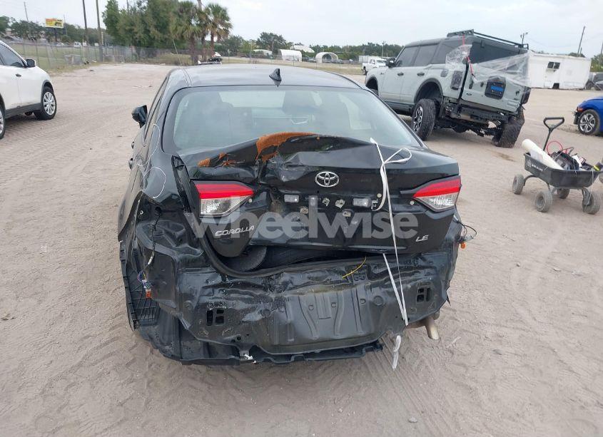 Photo 6 of 2021 Toyota Corolla LE (VIN 5YFEPMAE5MP258738)