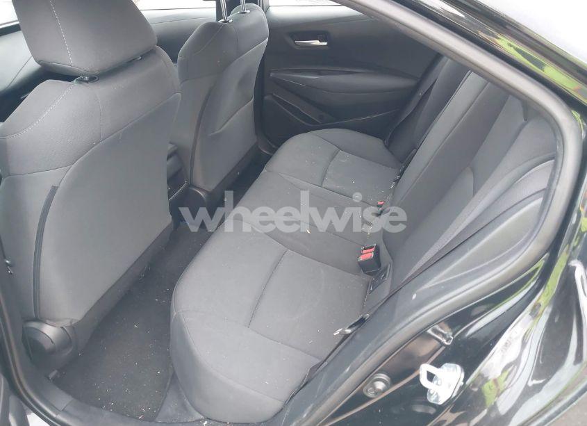 Photo 8 of 2021 Toyota Corolla LE (VIN 5YFEPMAE5MP258738)