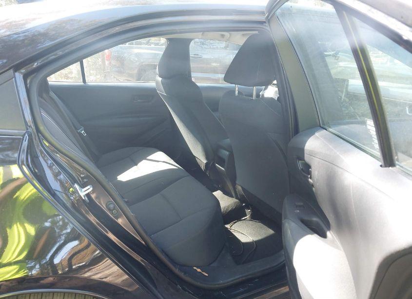 Photo 8 of 2022 Toyota Corolla LE (VIN 5YFEPMAE5NP288470)