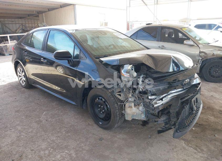 2022 Toyota Corolla LE (VIN 5YFEPMAE5NP293300) main photo