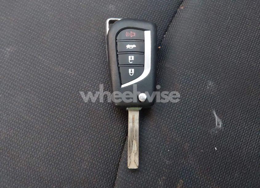 Photo 11 of 2022 Toyota Corolla LE (VIN 5YFEPMAE5NP293300)