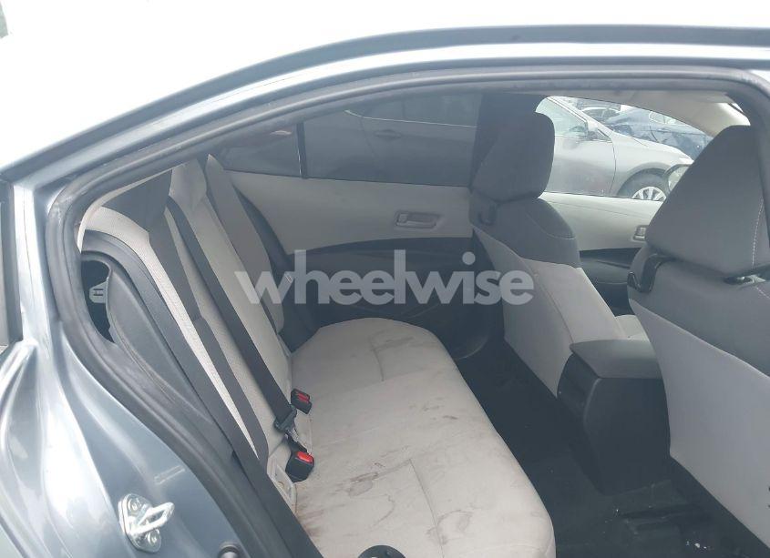 Photo 8 of 2022 Toyota Corolla LE (VIN 5YFEPMAE5NP305266)