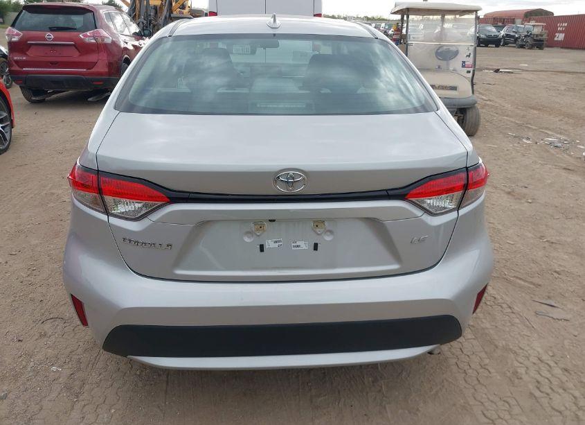 Photo 17 of 2022 Toyota Corolla LE (VIN 5YFEPMAE5NP313612)