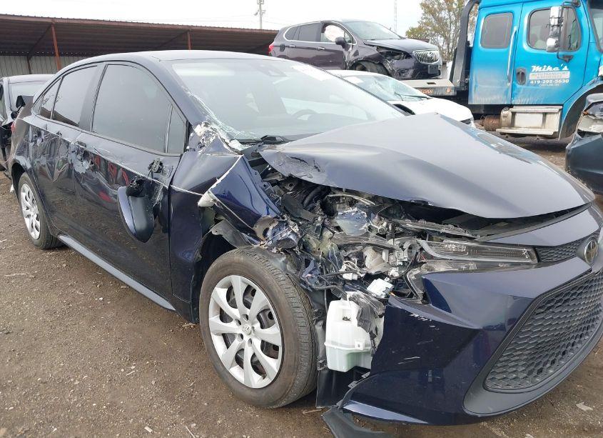 Photo 6 of 2022 Toyota Corolla LE (VIN 5YFEPMAE5NP319376)