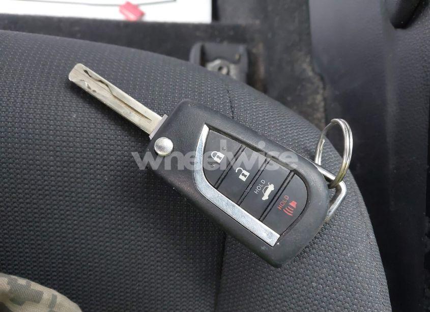 Photo 11 of 2022 Toyota Corolla LE (VIN 5YFEPMAE5NP357108)