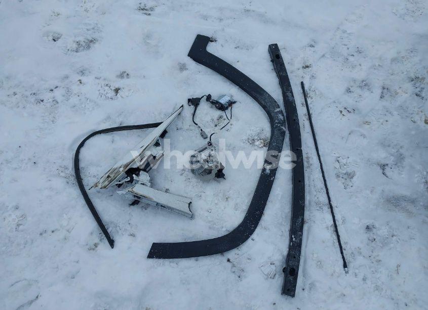 Photo 12 of 2022 Toyota Corolla LE (VIN 5YFEPMAE5NP357108)