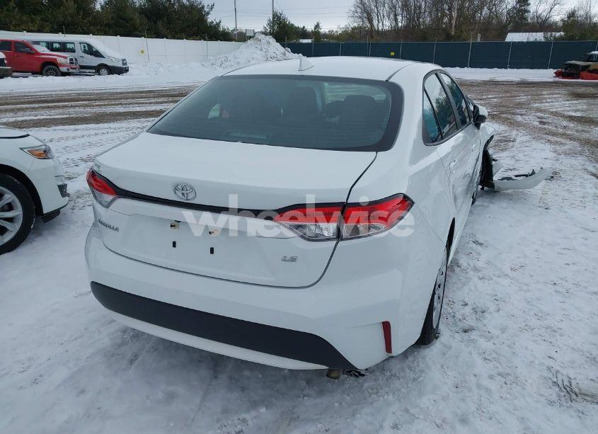 Photo 4 of 2022 Toyota Corolla LE (VIN 5YFEPMAE5NP357108)