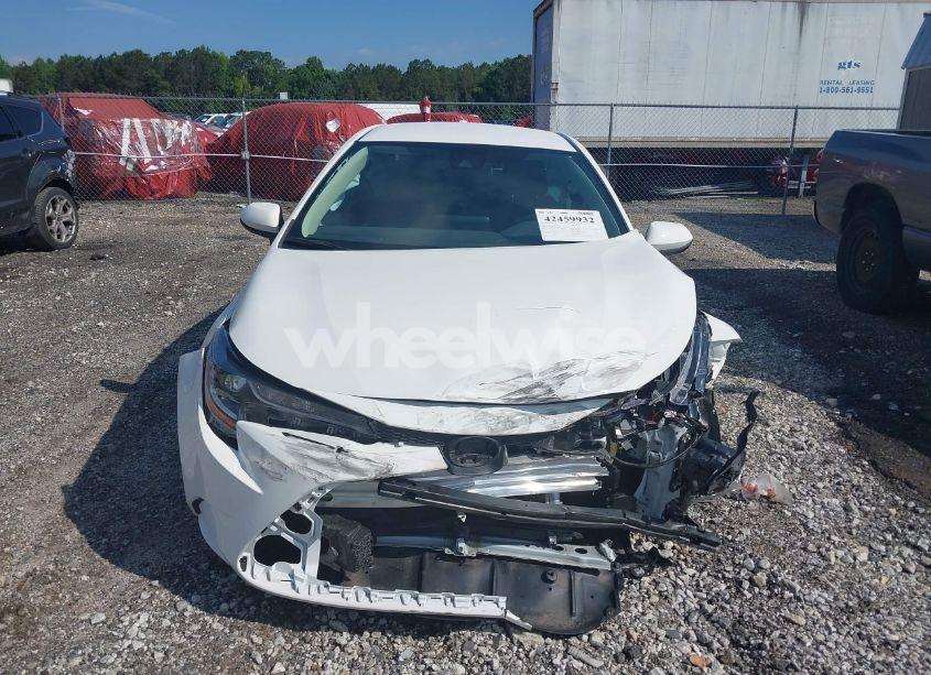 Photo 12 of 2022 Toyota Corolla LE (VIN 5YFEPMAE5NP364883)