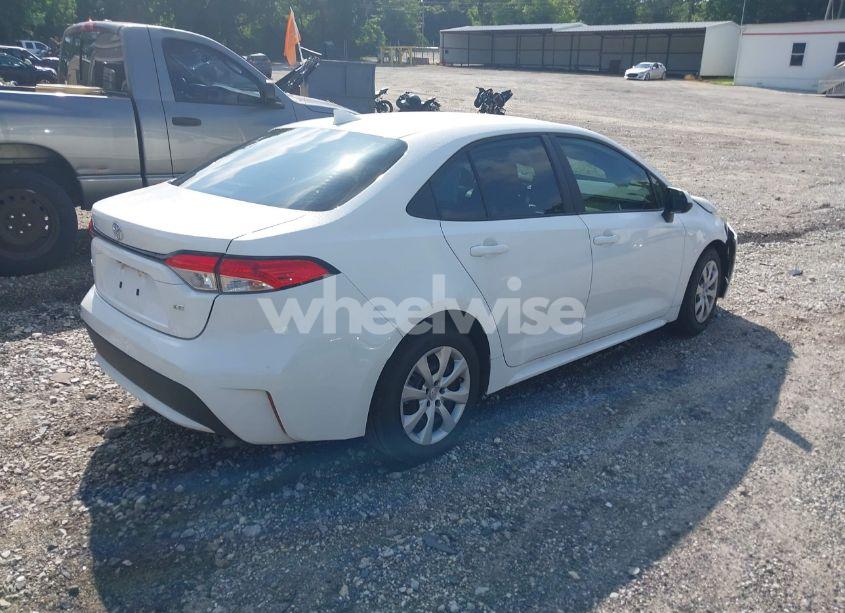 Photo 4 of 2022 Toyota Corolla LE (VIN 5YFEPMAE5NP364883)