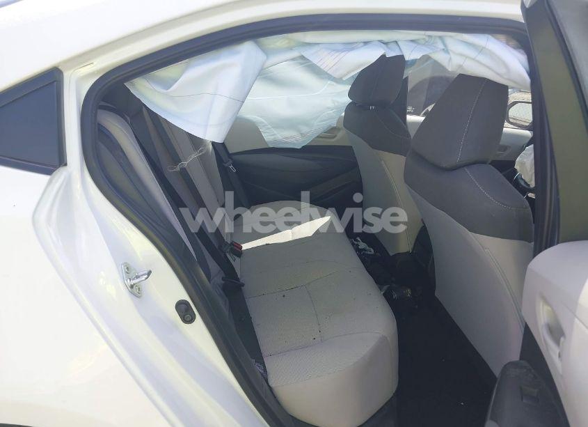 Photo 8 of 2022 Toyota Corolla LE (VIN 5YFEPMAE5NP364883)