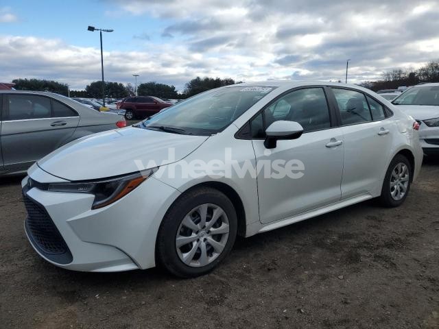 2022 TOYOTA COROLLA LE (VIN 5YFEPMAE5NP377455) main photo