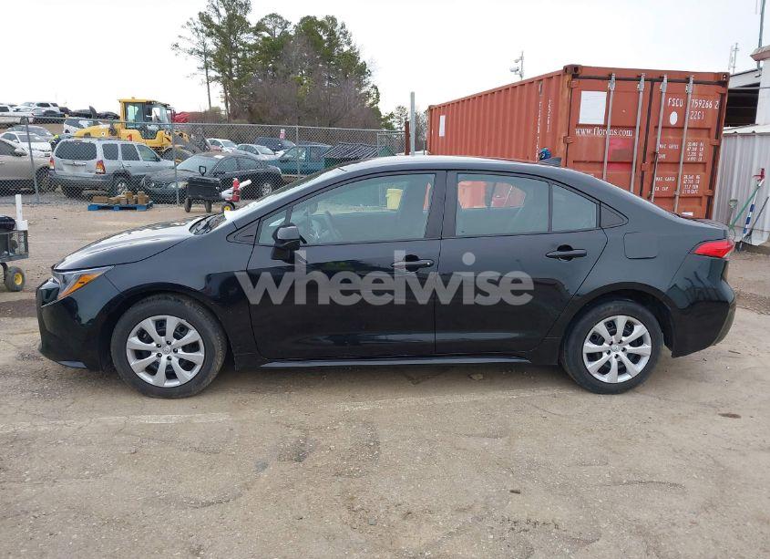 Photo 14 of 2022 Toyota Corolla LE (VIN 5YFEPMAE5NP378797)