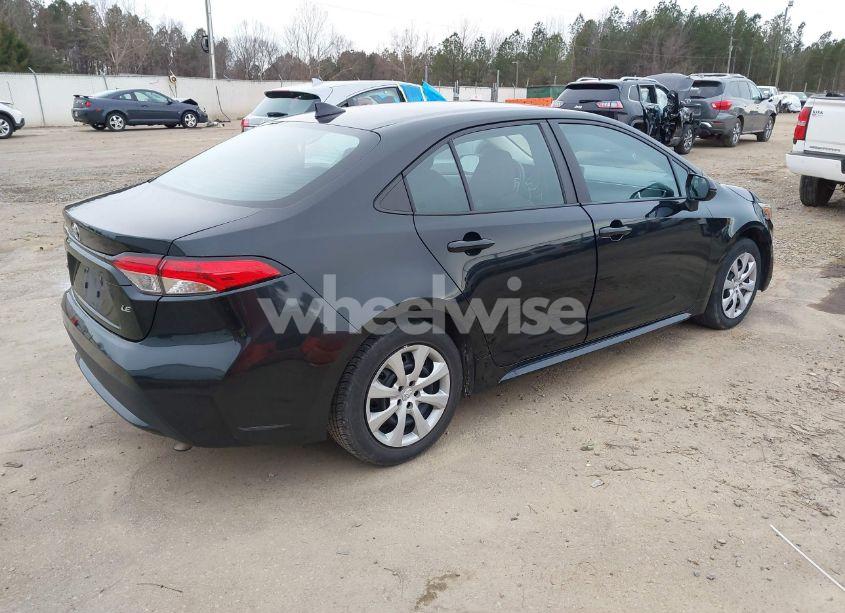 Photo 4 of 2022 Toyota Corolla LE (VIN 5YFEPMAE5NP378797)
