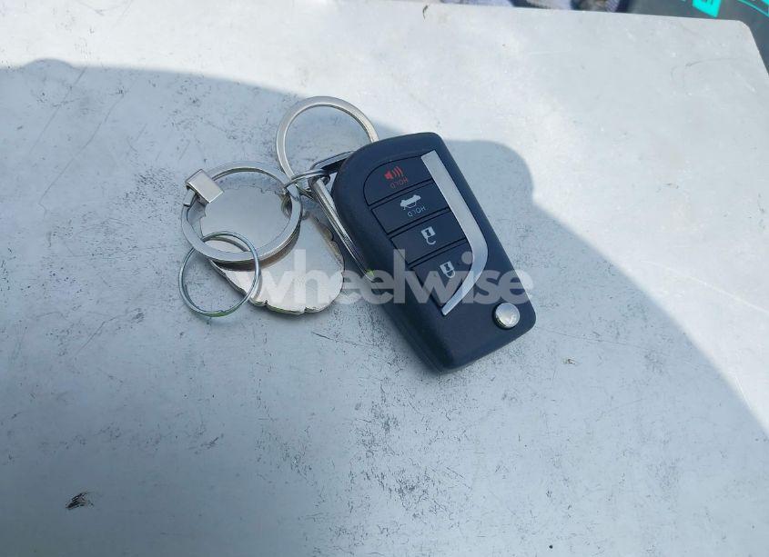 Photo 11 of 2021 Toyota Corolla LE (VIN 5YFEPMAE6MP150290)