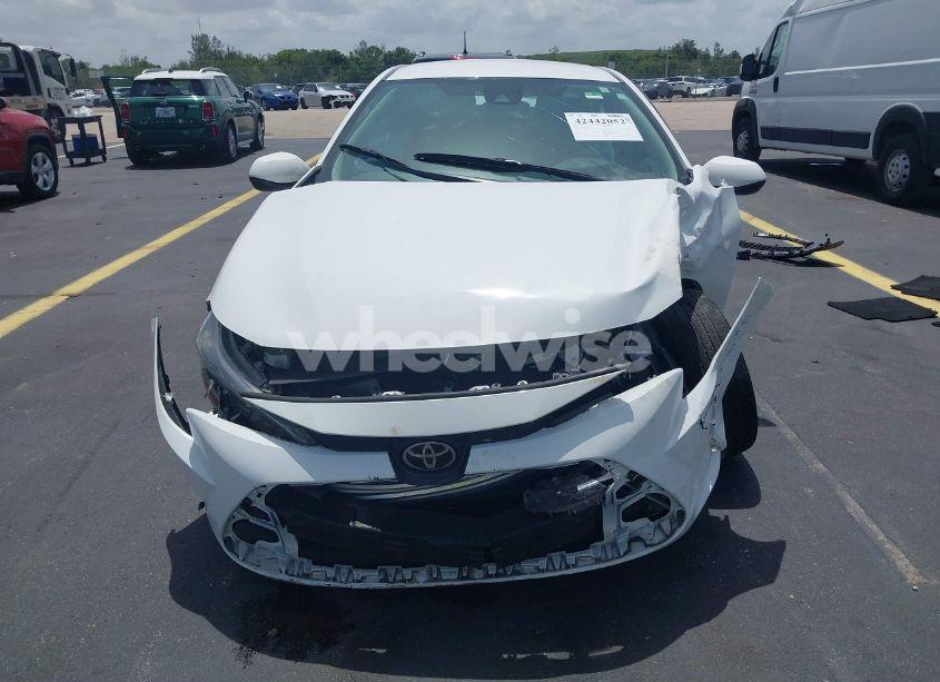 Photo 6 of 2021 Toyota Corolla LE (VIN 5YFEPMAE6MP150290)