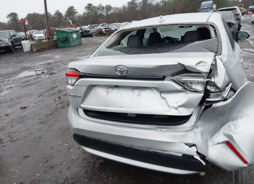 Photo 16 of 2021 Toyota Corolla LE (VIN 5YFEPMAE6MP158101)