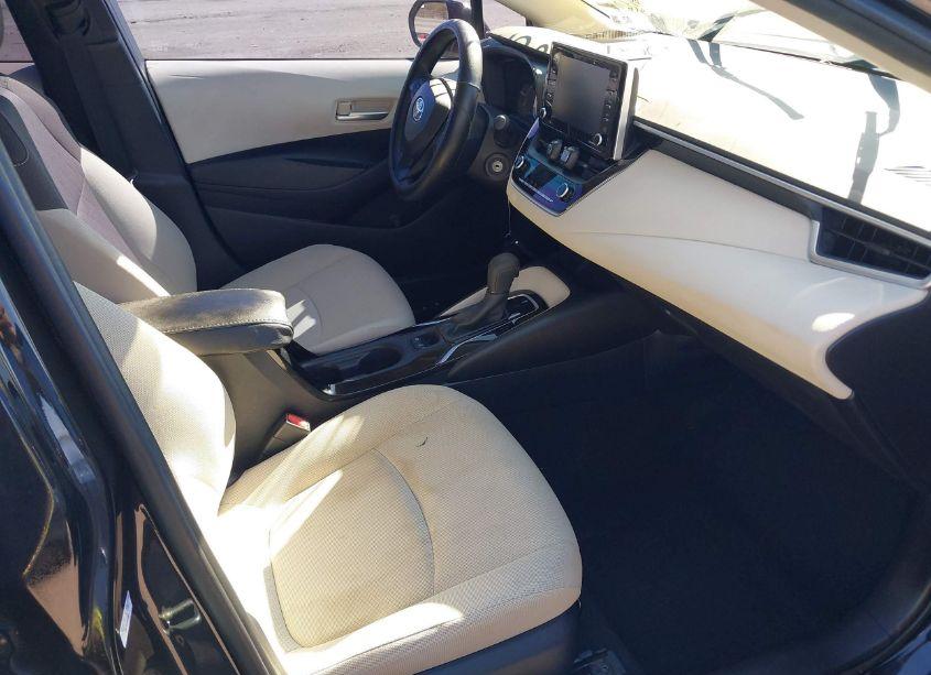 Photo 5 of 2021 Toyota Corolla LE (VIN 5YFEPMAE6MP163265)