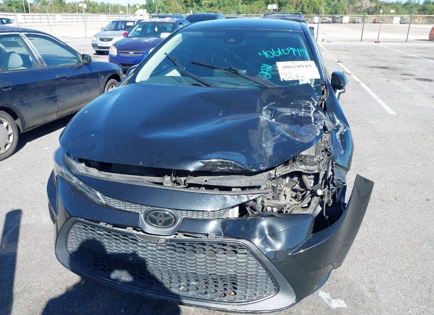 Photo 6 of 2021 Toyota Corolla LE (VIN 5YFEPMAE6MP163265)