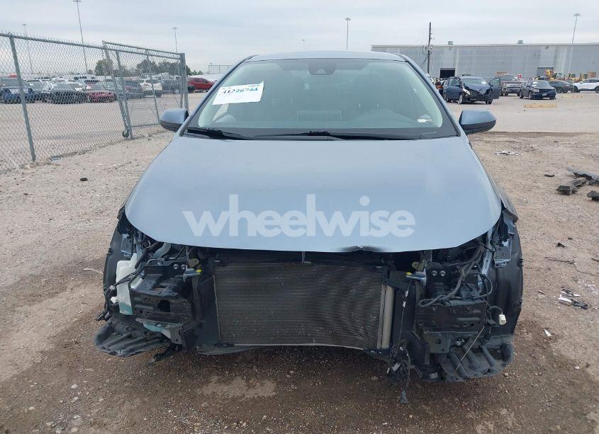 Photo 13 of 2021 Toyota Corolla LE (VIN 5YFEPMAE6MP164710)