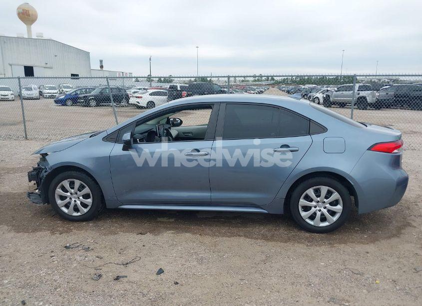 Photo 15 of 2021 Toyota Corolla LE (VIN 5YFEPMAE6MP164710)