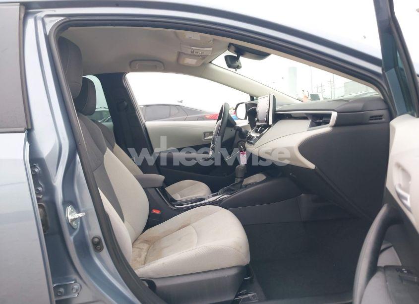 Photo 5 of 2021 Toyota Corolla LE (VIN 5YFEPMAE6MP164710)