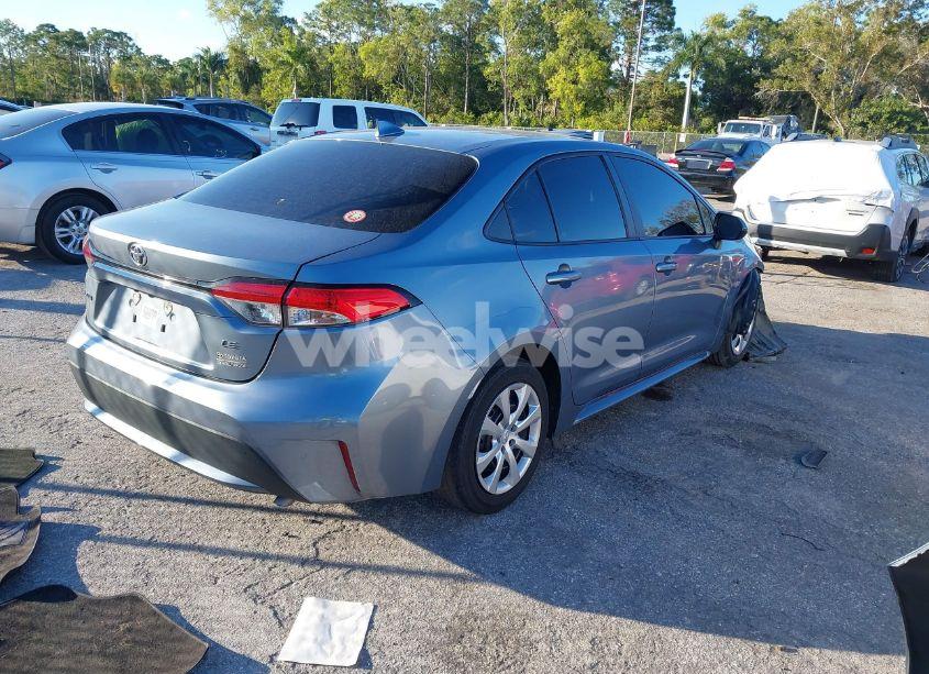 Photo 4 of 2021 Toyota Corolla LE (VIN 5YFEPMAE6MP167994)