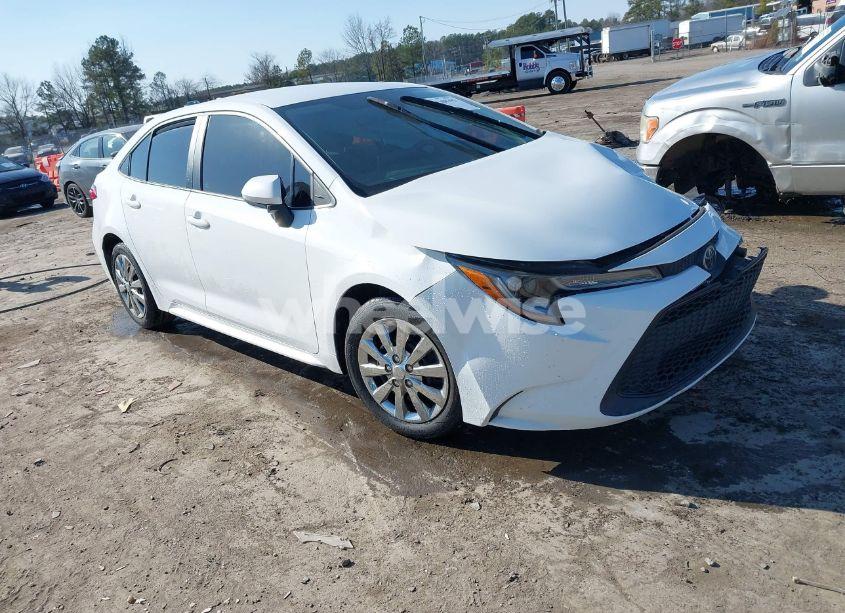 2021 Toyota Corolla LE (VIN 5YFEPMAE6MP185668) main photo