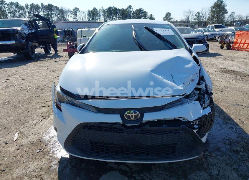 Photo 12 of 2021 Toyota Corolla LE (VIN 5YFEPMAE6MP185668)