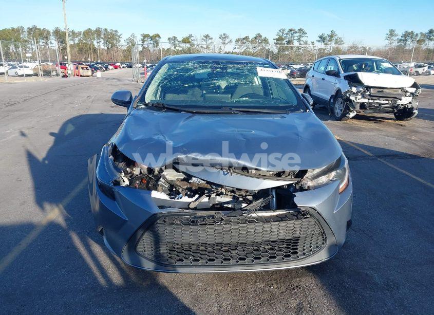 Photo 12 of 2021 Toyota Corolla LE (VIN 5YFEPMAE6MP187677)