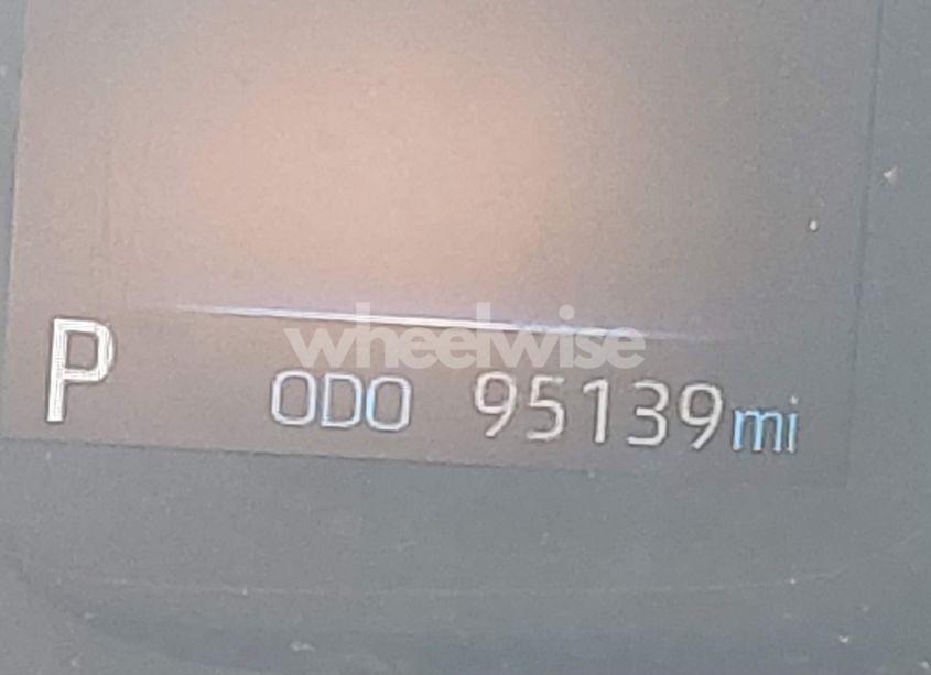 Photo 15 of 2021 Toyota Corolla LE (VIN 5YFEPMAE6MP187677)