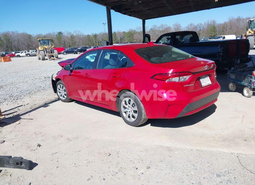 Photo 3 of 2021 Toyota Corolla LE (VIN 5YFEPMAE6MP189431)