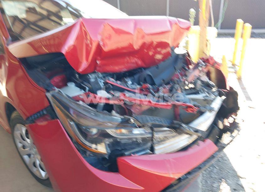 Photo 6 of 2021 Toyota Corolla LE (VIN 5YFEPMAE6MP189431)