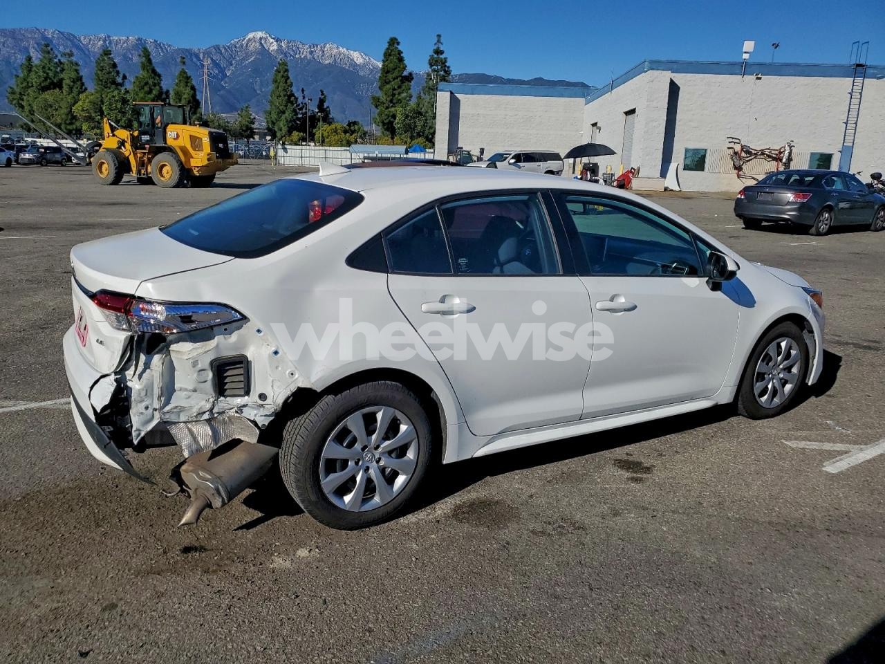 Photo 3 of 2021 TOYOTA COROLLA LE (VIN 5YFEPMAE6MP231760)
