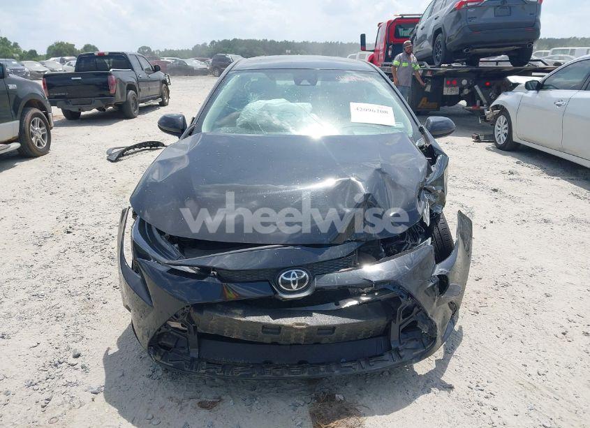 Photo 13 of 2021 Toyota Corolla LE (VIN 5YFEPMAE6MP231810)