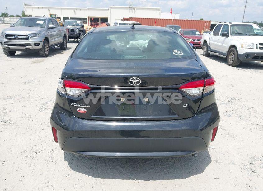 Photo 17 of 2021 Toyota Corolla LE (VIN 5YFEPMAE6MP231810)