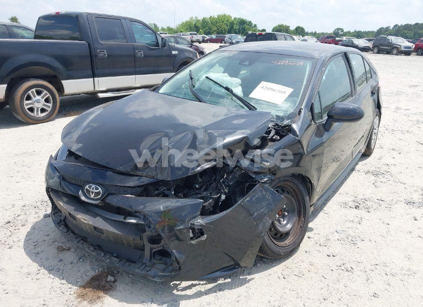 Photo 6 of 2021 Toyota Corolla LE (VIN 5YFEPMAE6MP231810)