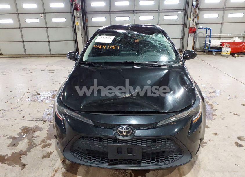 Photo 6 of 2021 Toyota Corolla LE (VIN 5YFEPMAE6MP233847)
