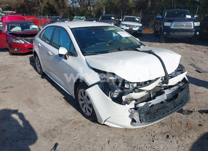 2021 Toyota Corolla LE (VIN 5YFEPMAE6MP236103) main photo