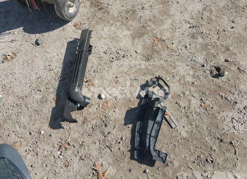 Photo 12 of 2021 Toyota Corolla LE (VIN 5YFEPMAE6MP236103)