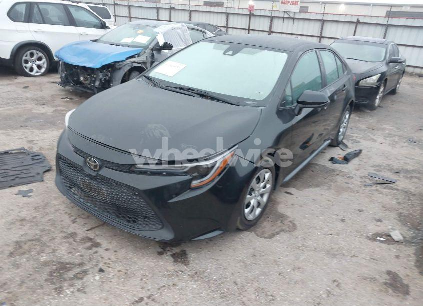 Photo 2 of 2021 Toyota Corolla LE (VIN 5YFEPMAE6MP239132)