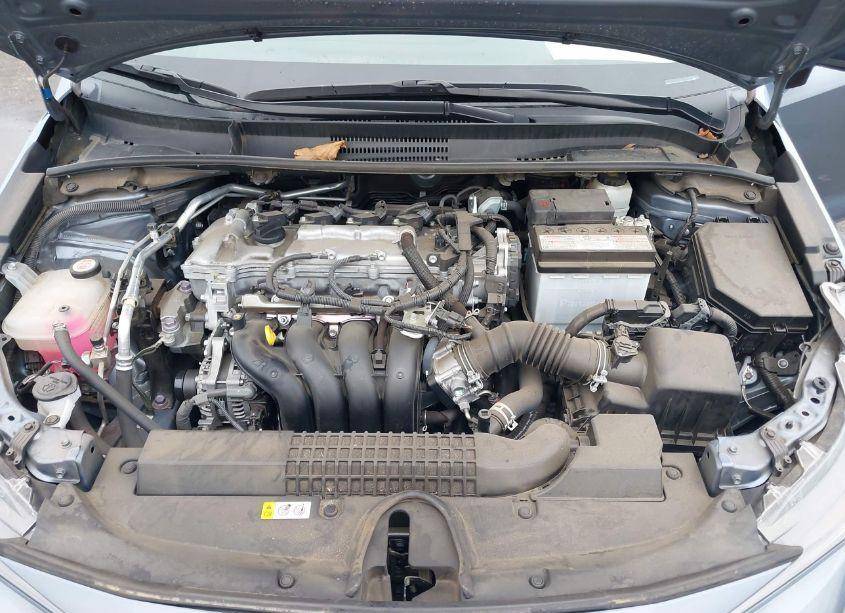 Photo 10 of 2022 Toyota Corolla LE (VIN 5YFEPMAE6NP279874)