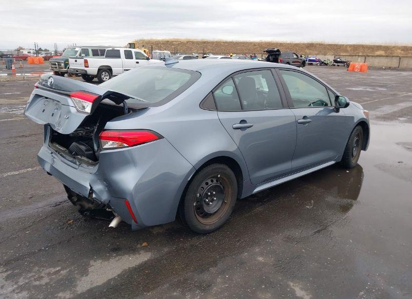 Photo 4 of 2022 Toyota Corolla LE (VIN 5YFEPMAE6NP279874)