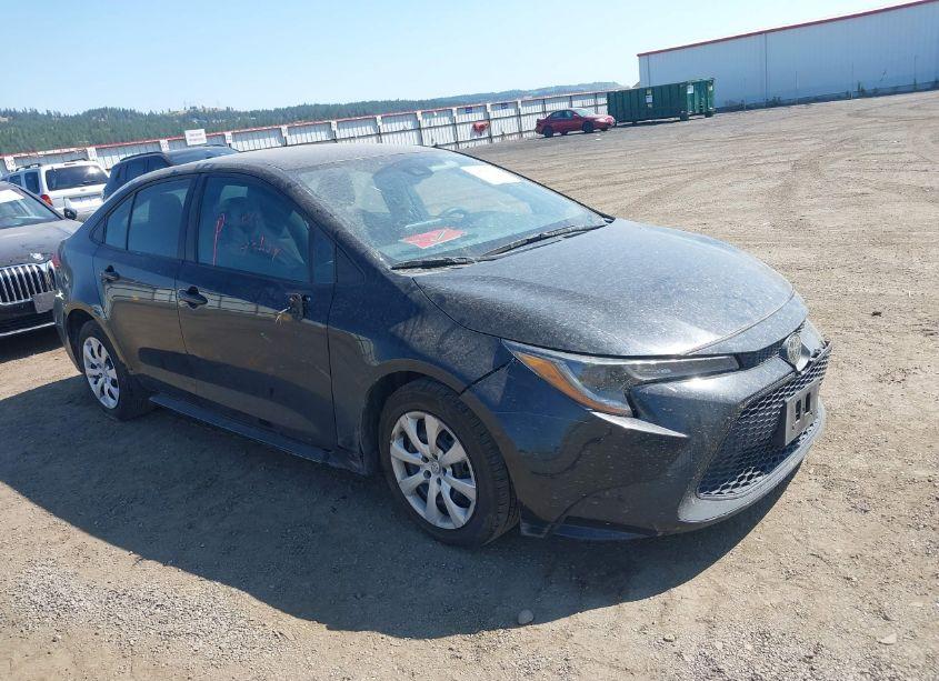 2022 Toyota Corolla LE (VIN 5YFEPMAE6NP285383) main photo