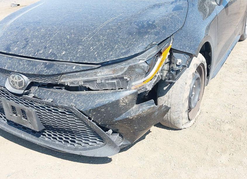 Photo 6 of 2022 Toyota Corolla LE (VIN 5YFEPMAE6NP285383)